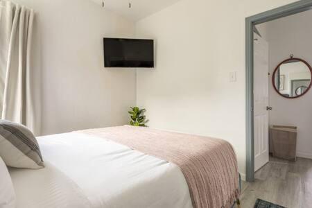 Amazing Ocean View - Luxury Manhattan Beach 1 Bedroom - Parking Екстер'єр фото